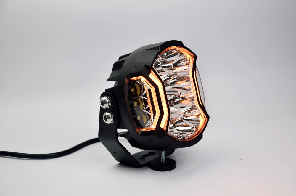 Halogeny dalekosieżne HD-46YW-DRL 2 sztuki zestaw