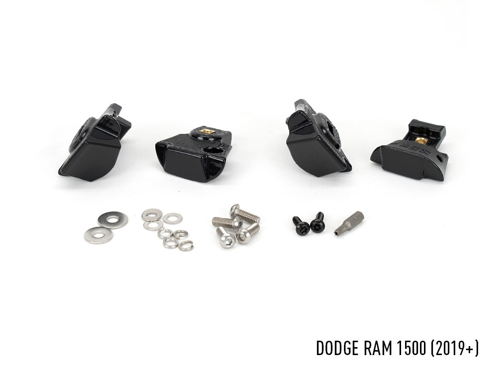 Zestaw dwóch lamp LAZER Linear 6 z systemem montażu w fabrycznym grillu - RAM 1500 (2019 -)