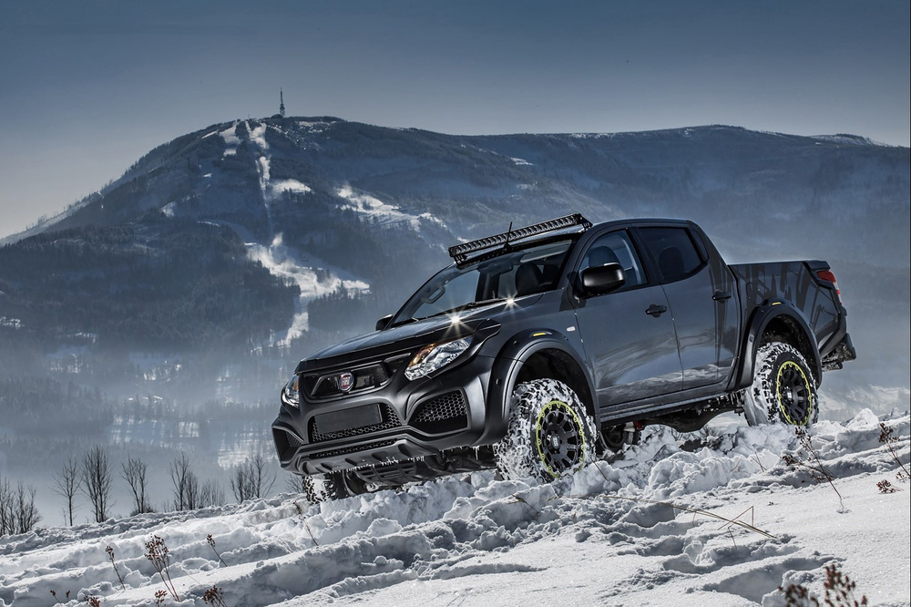 Zestaw do montażu oświetlenia LAZER na dachu (auta wyposażone w relingi dachowe) - wysokość 65 mm