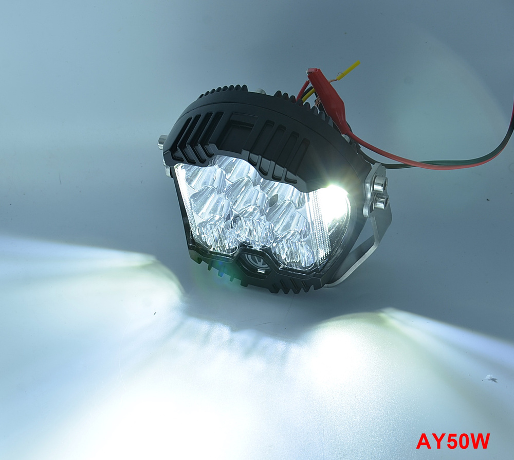 Lampa dalekosiężna led AY-50W
