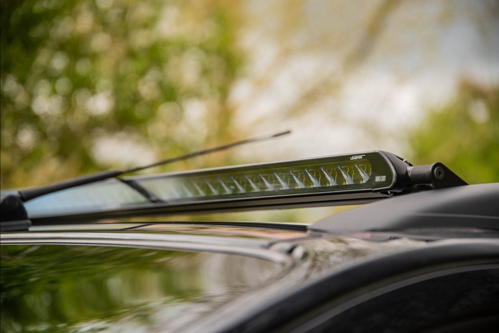 Zestaw do montażu oświetlenia LAZER na dachu (auta bez relingów dachowych) - wysokość 67 mm