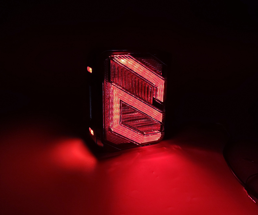 Tylne Lampy LED do Jeep Wrangler JK TYP2 – Przezroczyste (Clear)