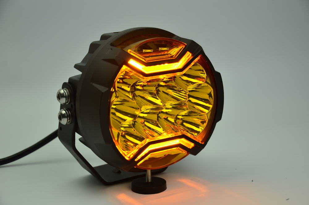 Halogeny dalekosieżne HD-46YW-DRL 2 sztuki zestaw