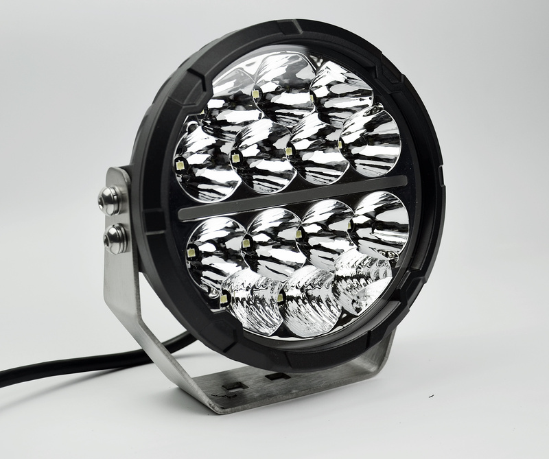 Halogeny dalekosieżne HD-650 z DRL  + kabel