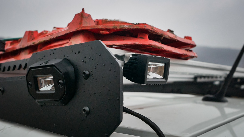 Lampa LED 2" 20W z obudową skośną