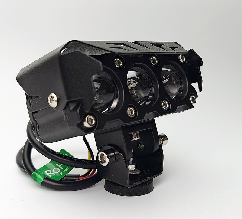 Lampa  motocyklowa  2 kolorowa   LR-3HP