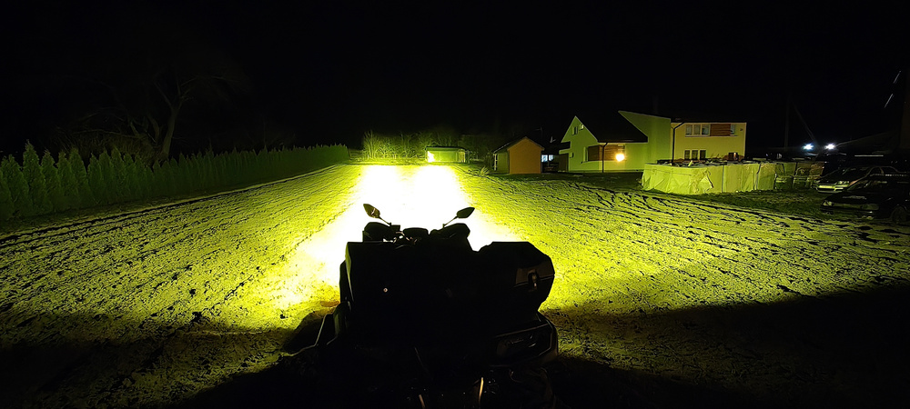 Halogeny dalekosieżne HD-46YW-DRL 2 sztuki zestaw