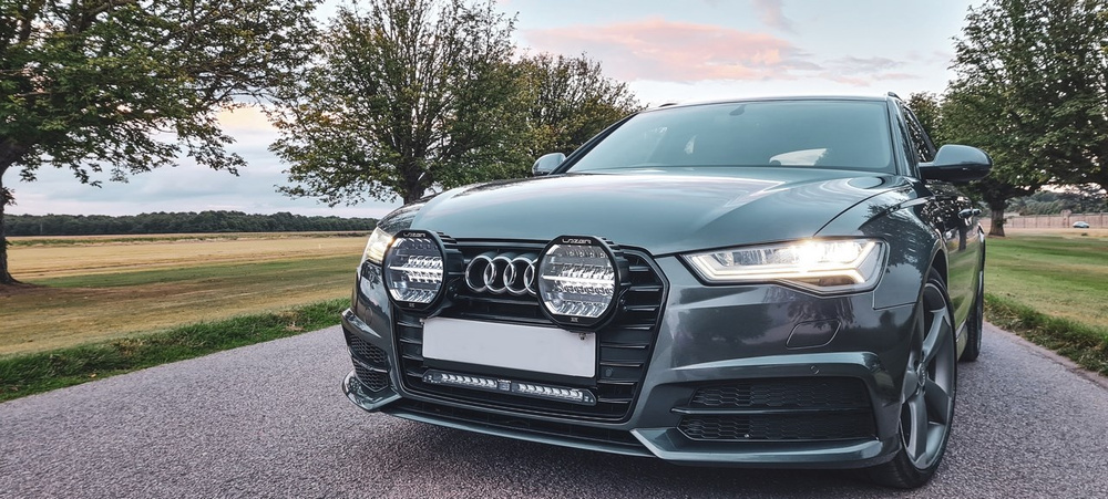 LAZER Sentinel 9'' Chrome ze światłami pozycyjnymi – okrągła lampa LED